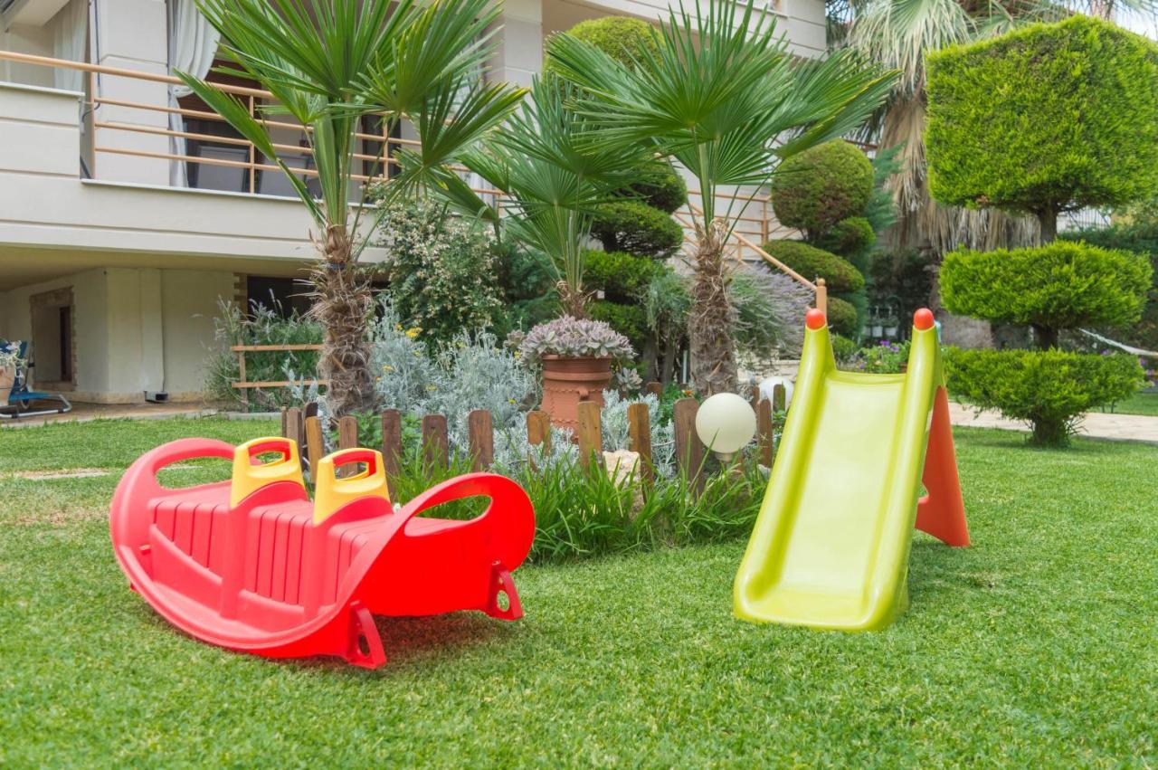 Family Resort In Vrasná Exteriér fotografie